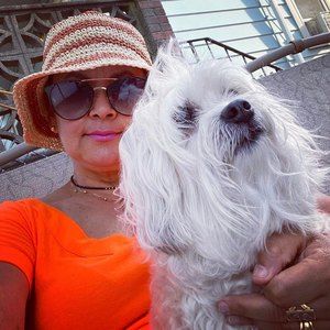 Meet your Posher, Sueli